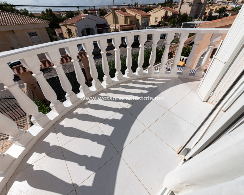 Revente - Vrijstaande Villa - Urb. La Marina