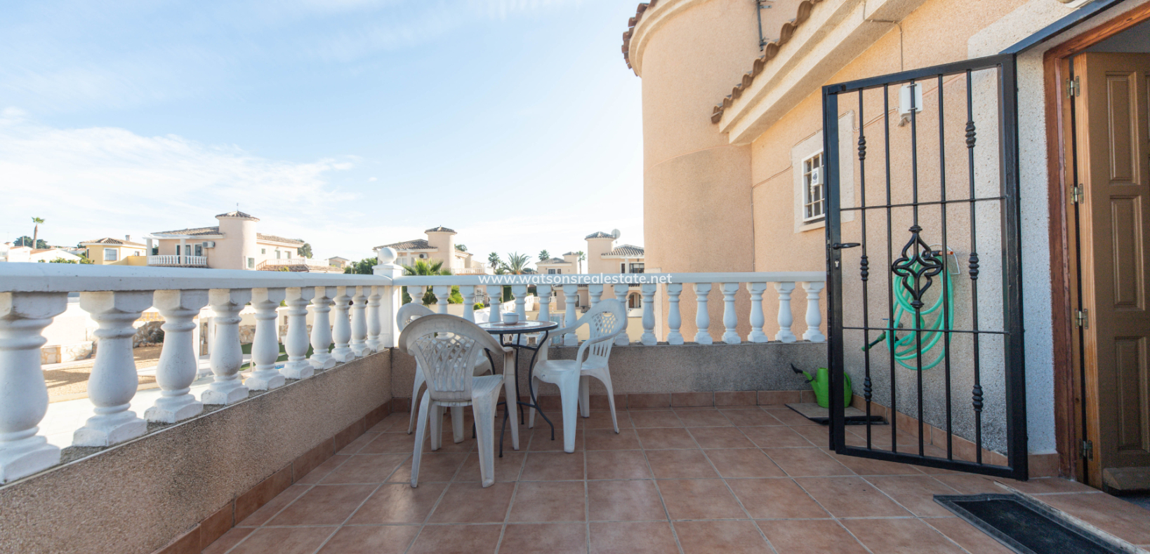 Revente - Vrijstaande Villa - Urb. La Marina