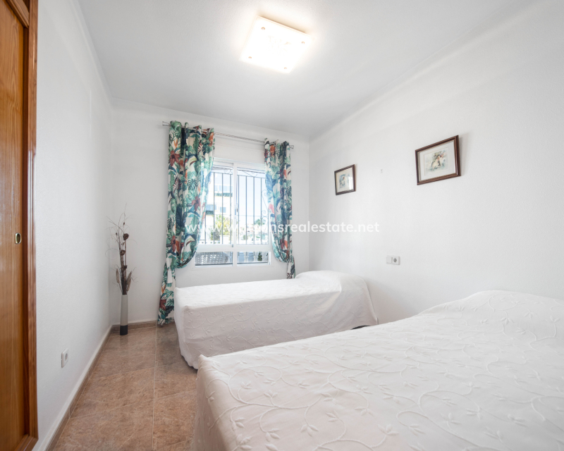 Revente - Vrijstaande Villa - Urb. La Marina