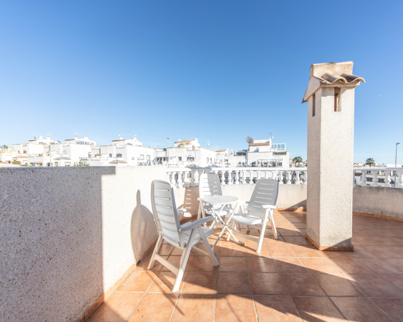 Revente - Vrijstaande Villa - Urb. La Marina