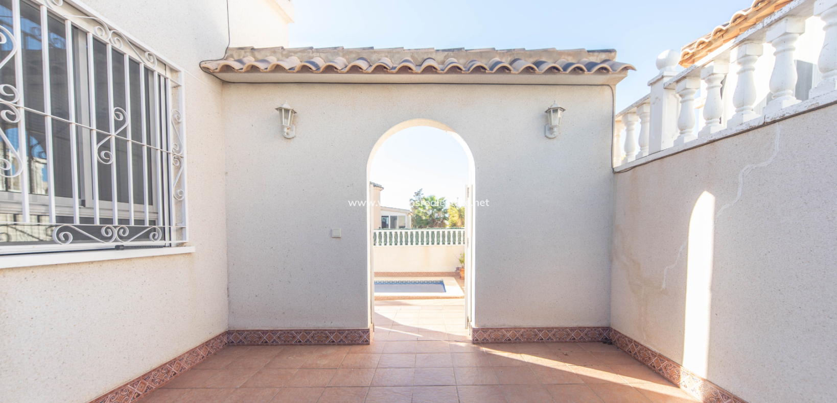Revente - Vrijstaande Villa - Urb. La Marina