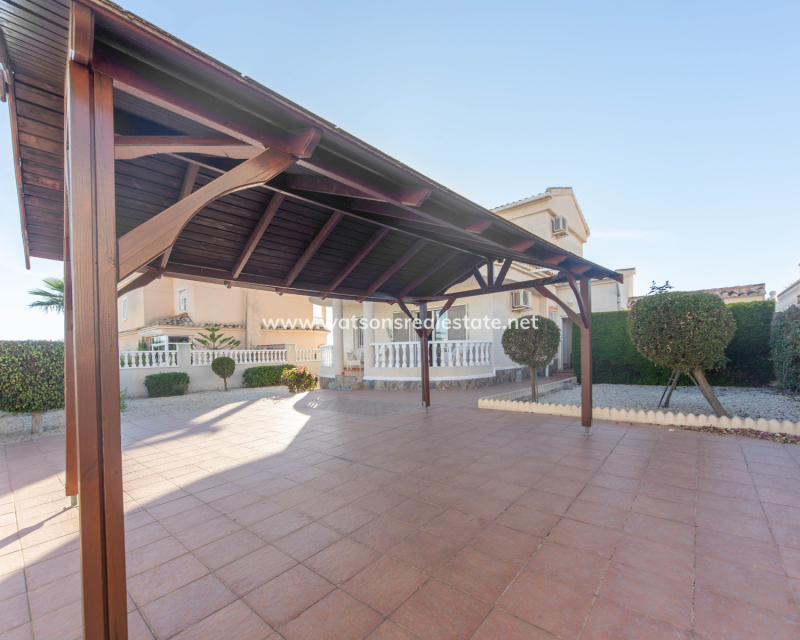 Revente - Vrijstaande Villa - Urb. La Marina
