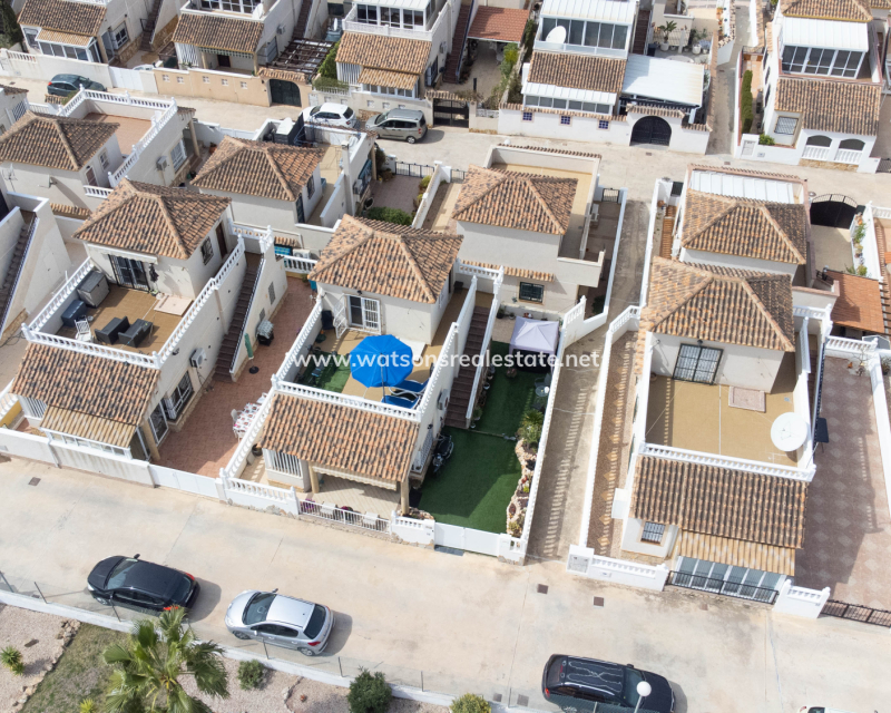 Revente - Vrijstaande Villa - Urb. La Marina