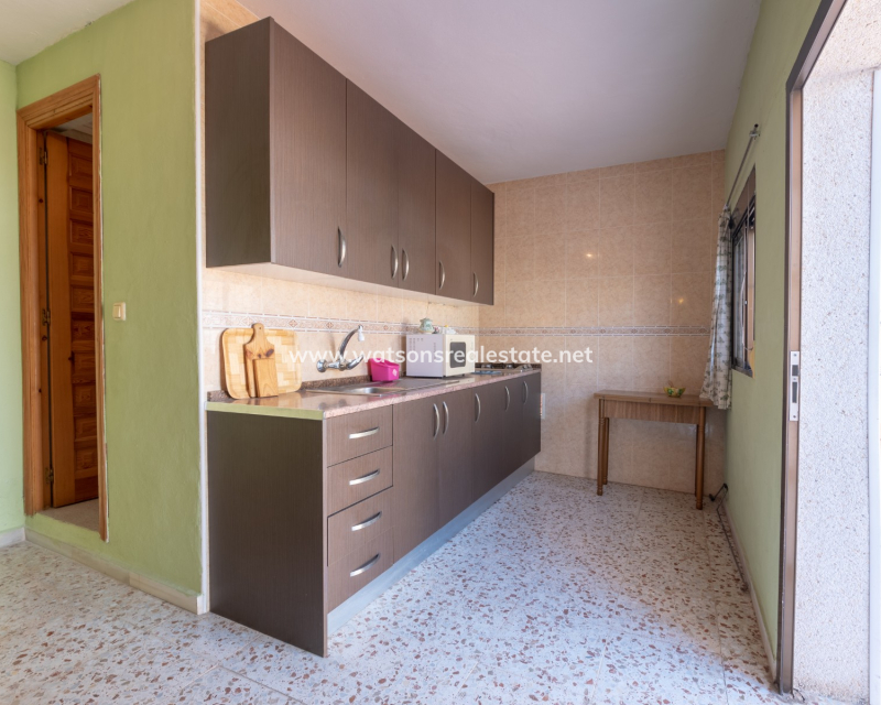 Revente - Vrijstaande Villa - Urb. La Marina