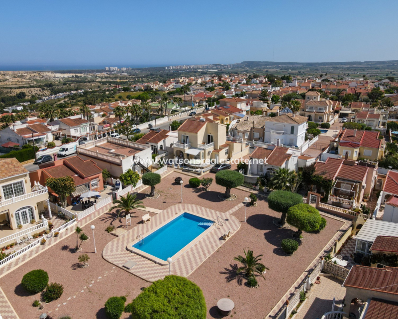 Revente - Vrijstaande Villa - Urb. La Marina