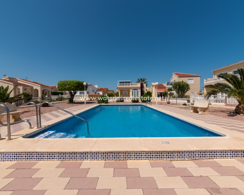 Revente - Vrijstaande Villa - Urb. La Marina