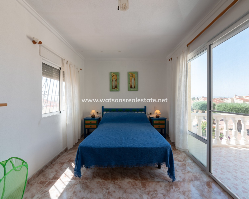 Revente - Vrijstaande Villa - Urb. La Marina