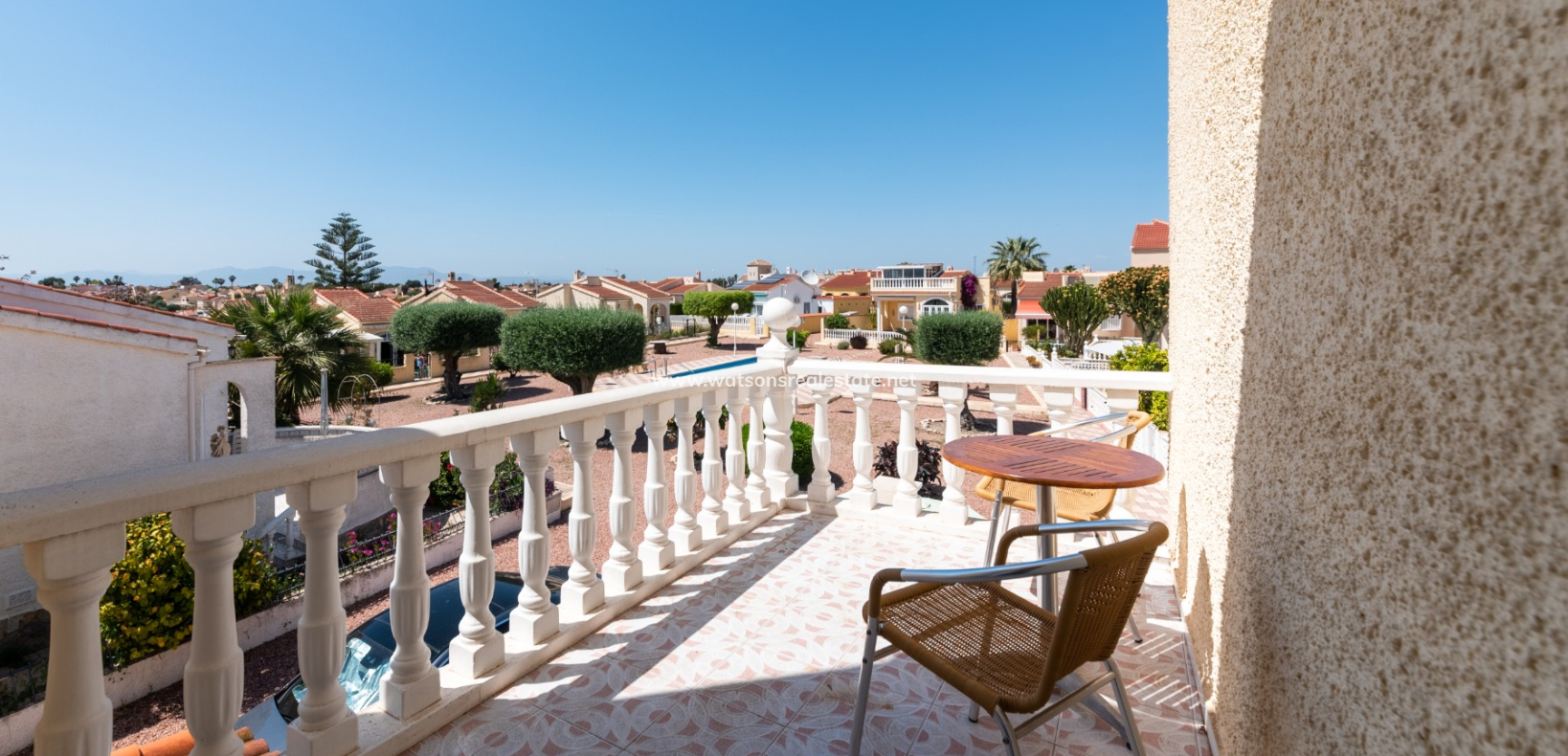 Revente - Vrijstaande Villa - Urb. La Marina