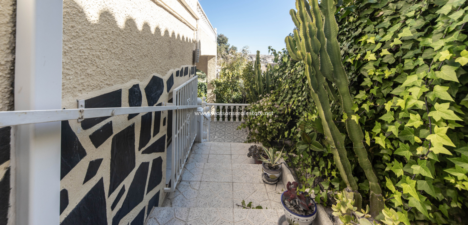 Revente - Vrijstaande Villa - Urb. La Marina