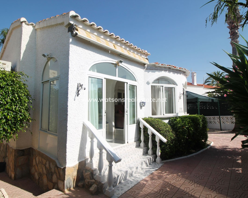 Revente - Vrijstaande Villa - Urb. La Marina