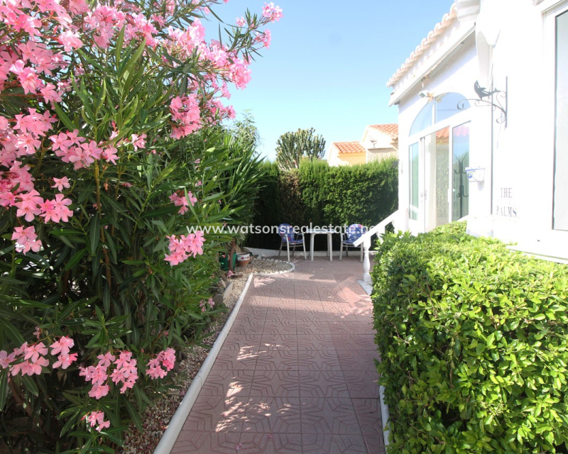 Revente - Vrijstaande Villa - Urb. La Marina