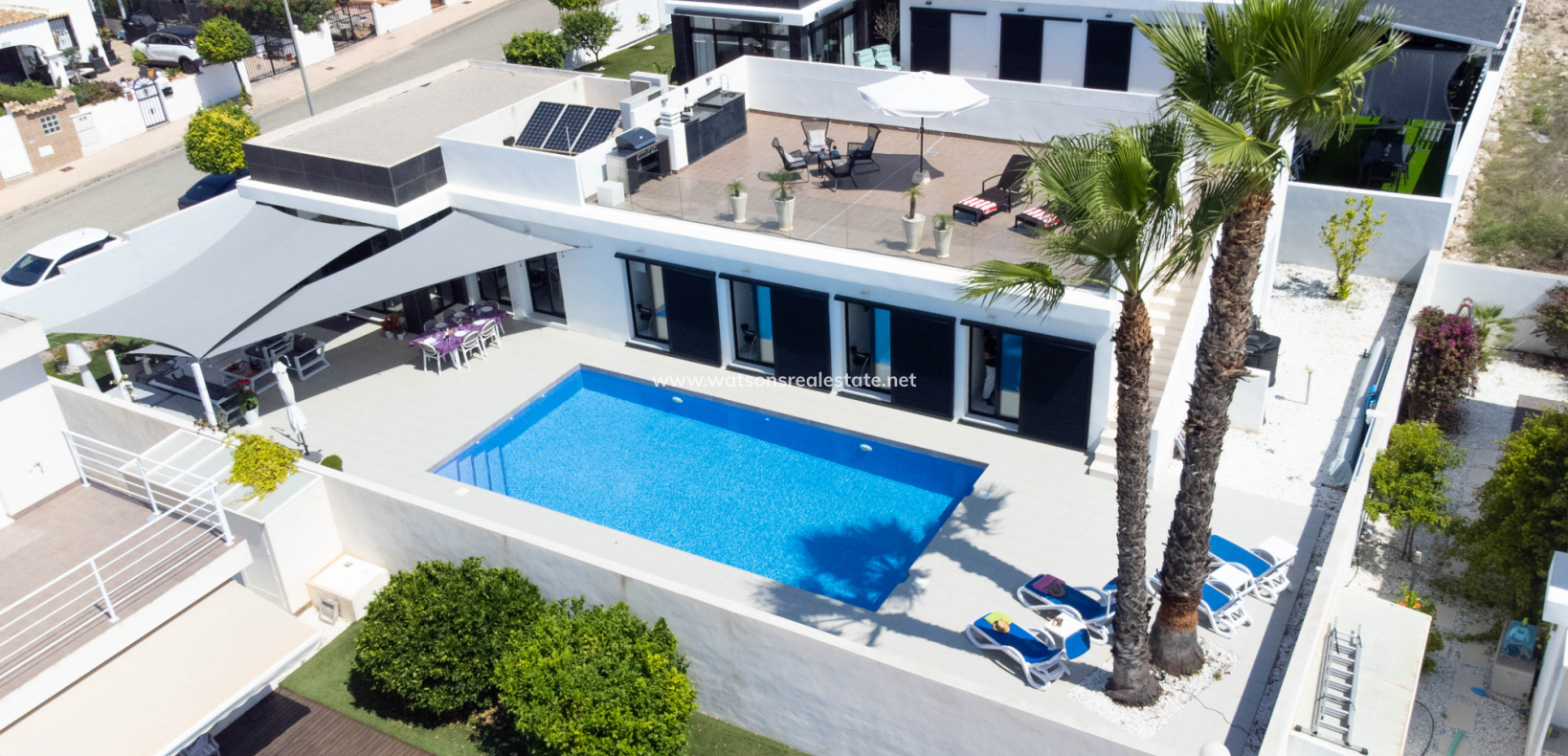 Revente - Vrijstaande Villa - Urb. La Marina