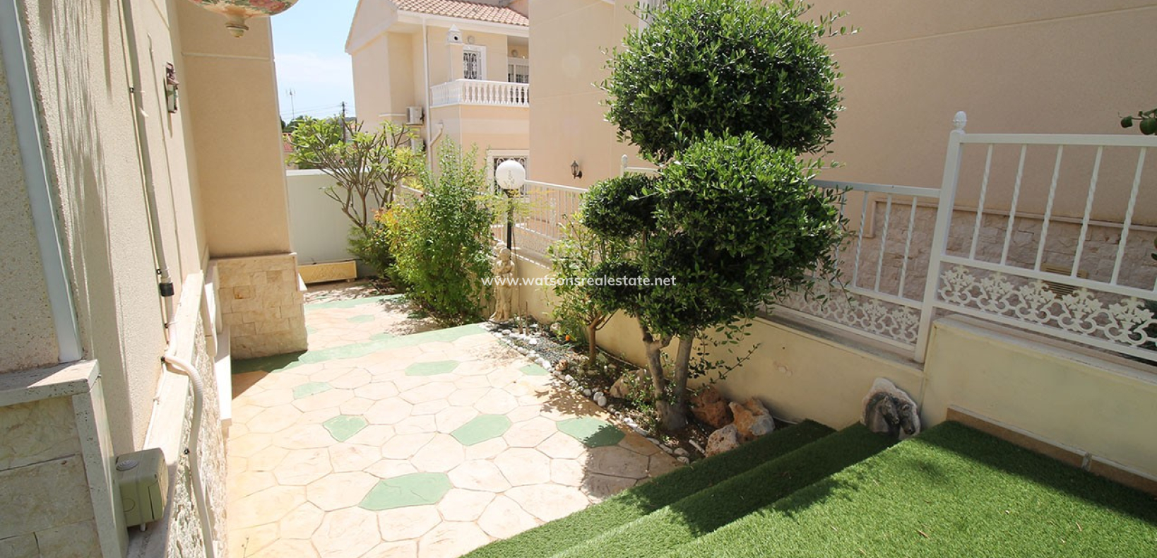 Revente - Vrijstaande Villa - Urb. La Marina