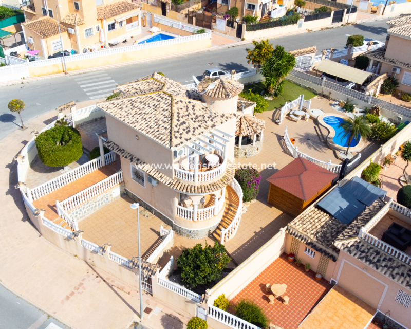 Revente - Vrijstaande Villa - Urb. La Marina