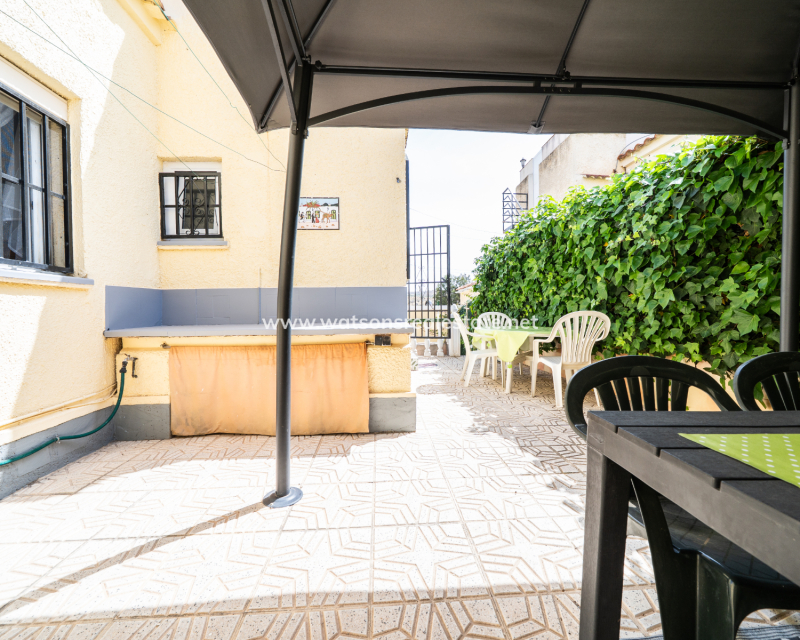 Revente - Vrijstaande Villa - Urb. La Marina