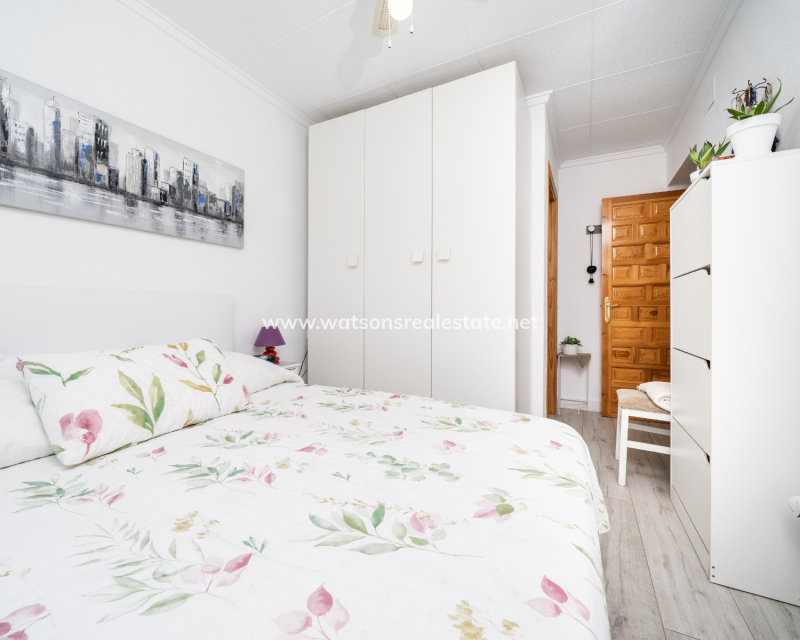 Revente - Vrijstaande Villa - Urb. La Marina
