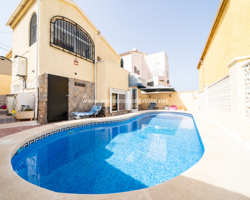 Revente - Vrijstaande Villa - Urb. La Marina