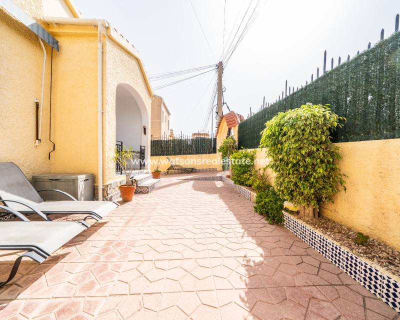 Revente - Vrijstaande Villa - Urb. La Marina