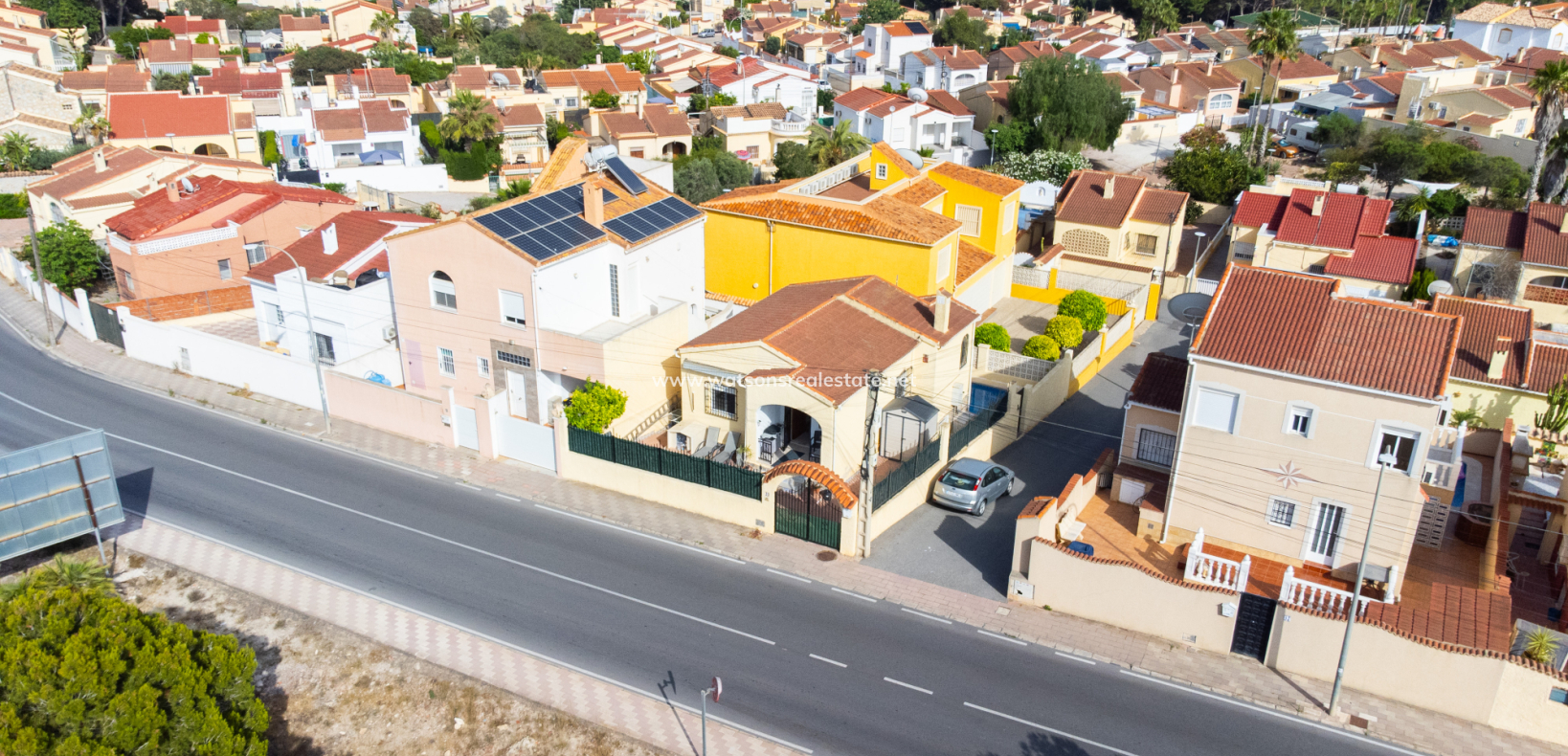 Revente - Vrijstaande Villa - Urb. La Marina