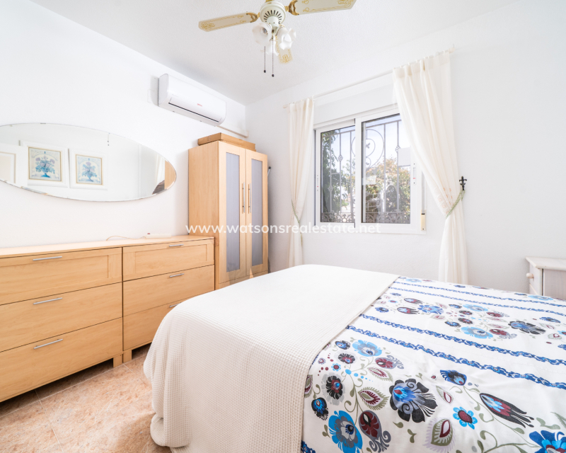 Revente - Vrijstaande Villa - Urb. La Marina