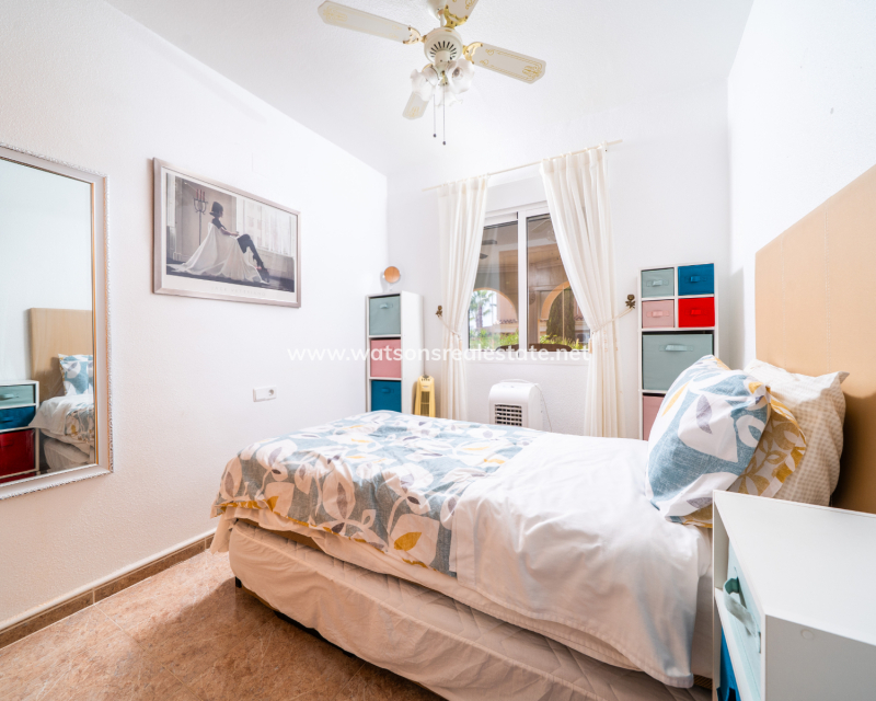 Revente - Vrijstaande Villa - Urb. La Marina