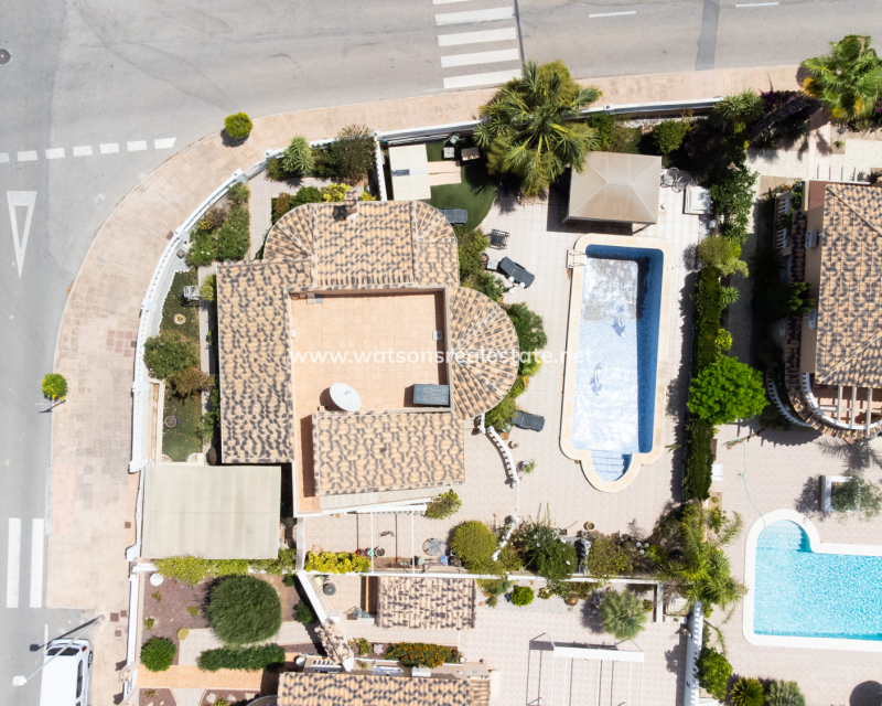 Revente - Vrijstaande Villa - Urb. La Marina