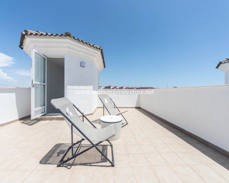 Revente - Vrijstaande Villa - Urb. La Marina