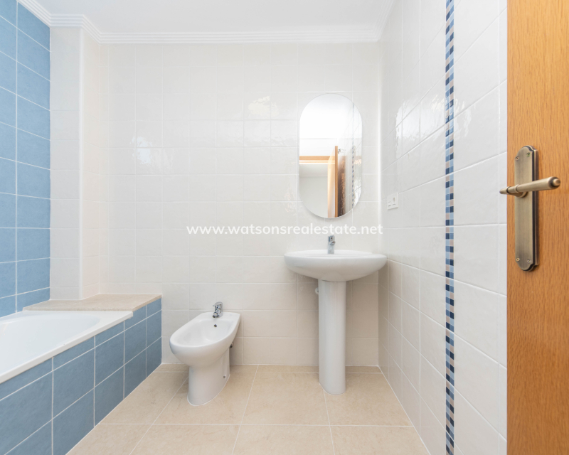 Revente - Vrijstaande Villa - Urb. La Marina