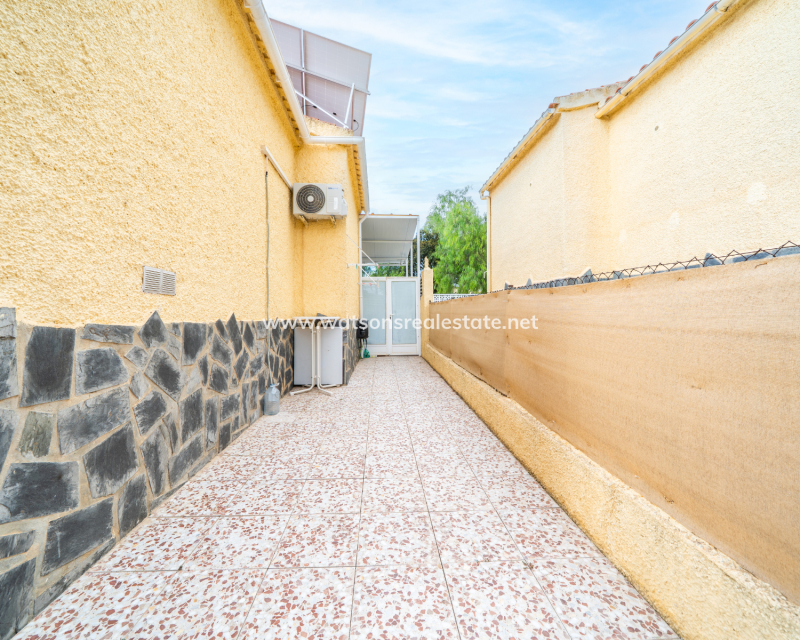 Revente - Vrijstaande Villa - Urb. La Marina