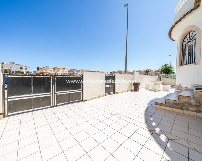 Revente - Vrijstaande Villa - Urb. La Marina