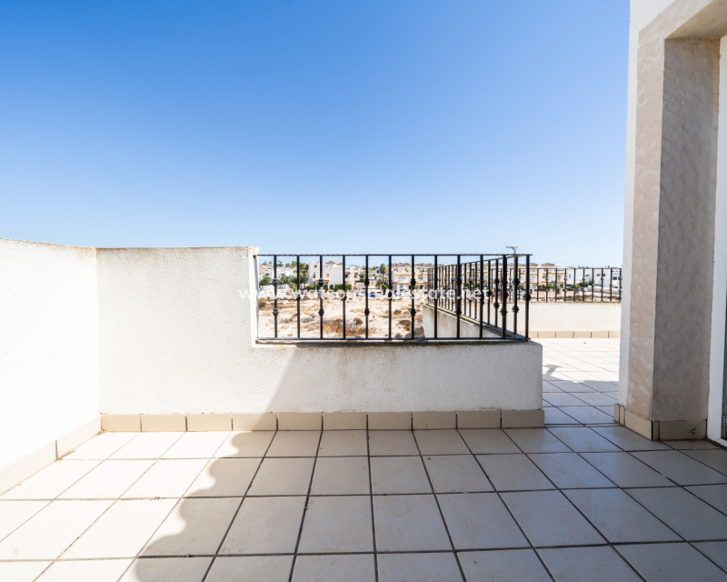 Revente - Vrijstaande Villa - Urb. La Marina