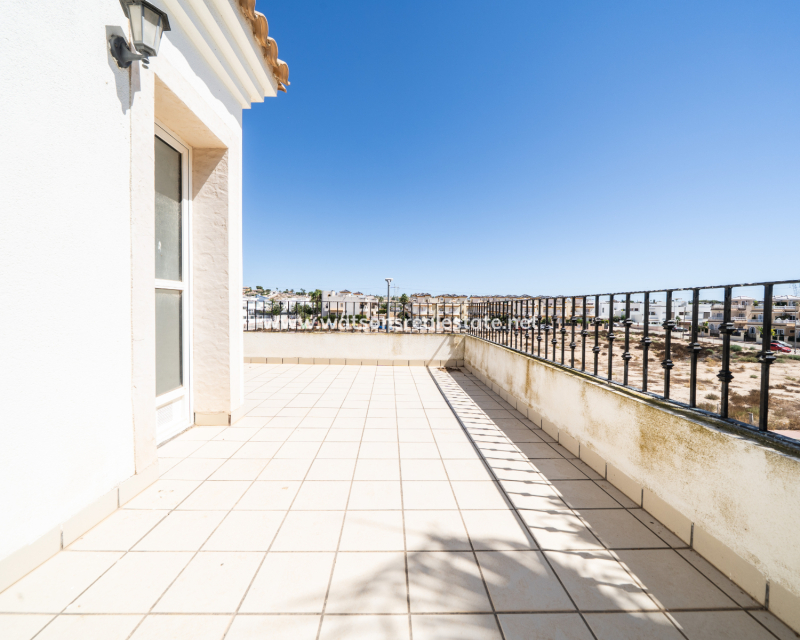 Revente - Vrijstaande Villa - Urb. La Marina