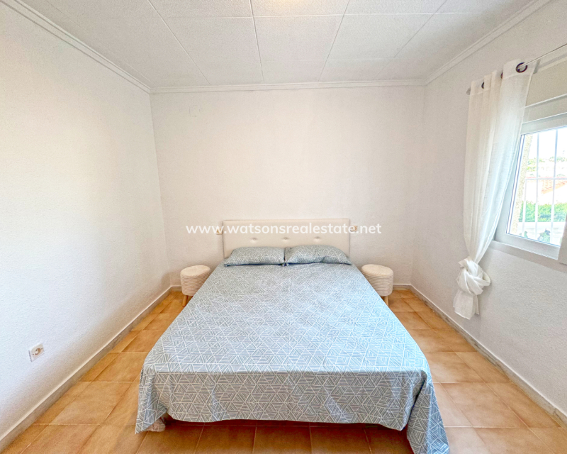 Revente - Vrijstaande Villa - Urb. La Marina