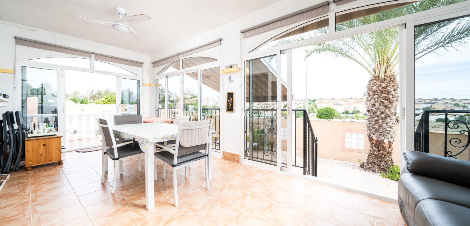 Revente - Vrijstaande Villa - Urb. La Marina