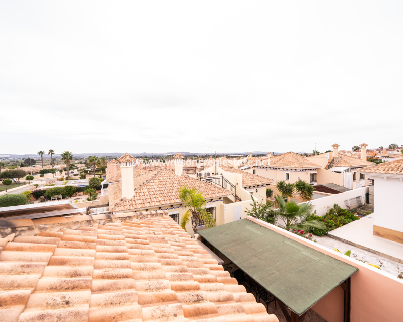 Revente - Vrijstaande Villa - Urb. La Marina