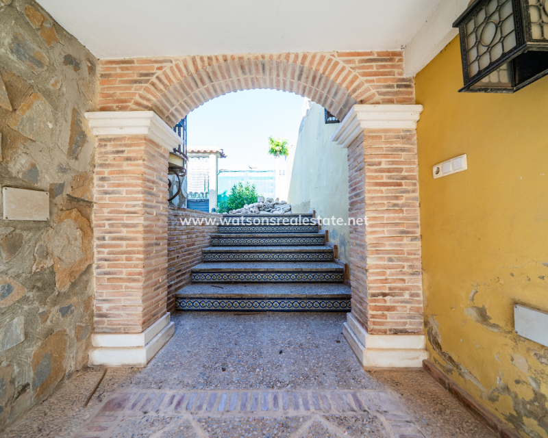 Revente - Vrijstaande Villa - Urb. La Marina