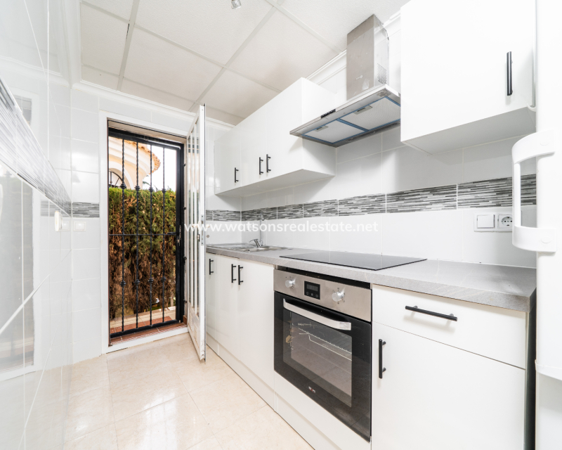 Revente - Vrijstaande Villa - Urb. La Marina