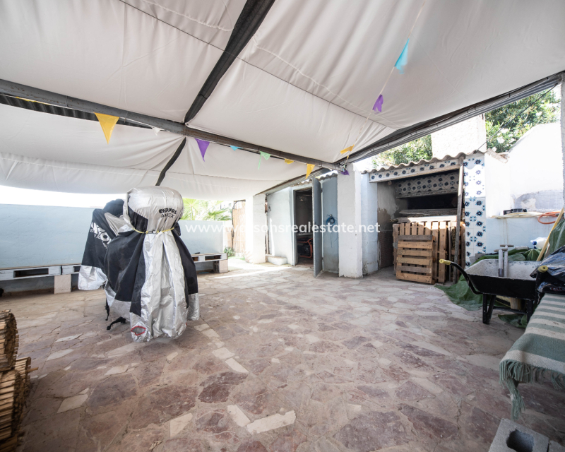 Revente - Vrijstaande Villa - Urb. La Marina