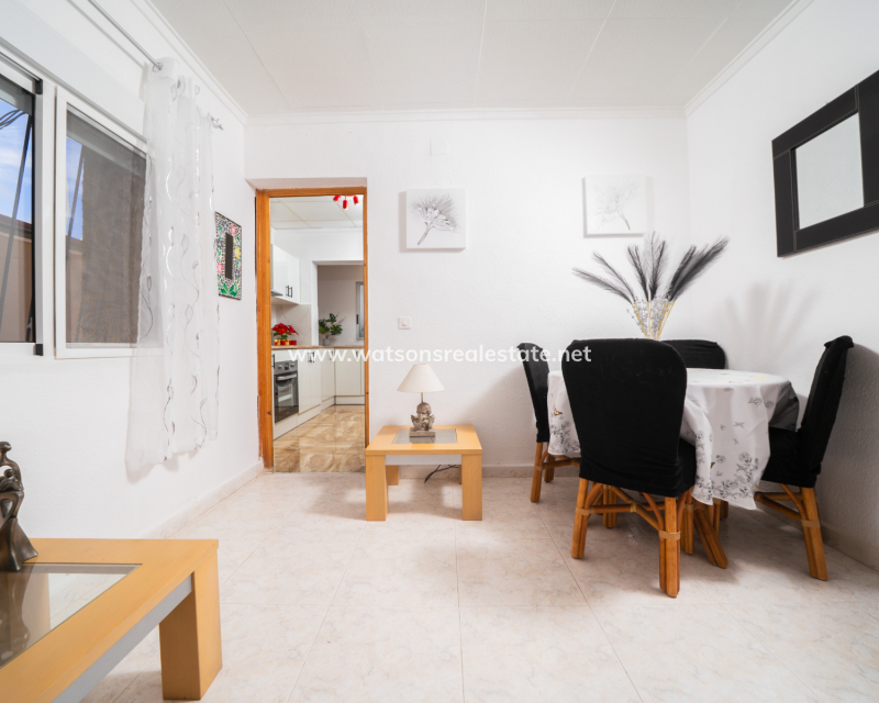 Revente - Vrijstaande Villa - Urb. La Marina