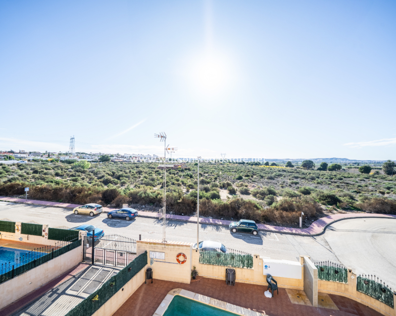 Revente - Vrijstaande Villa - Urb. La Marina