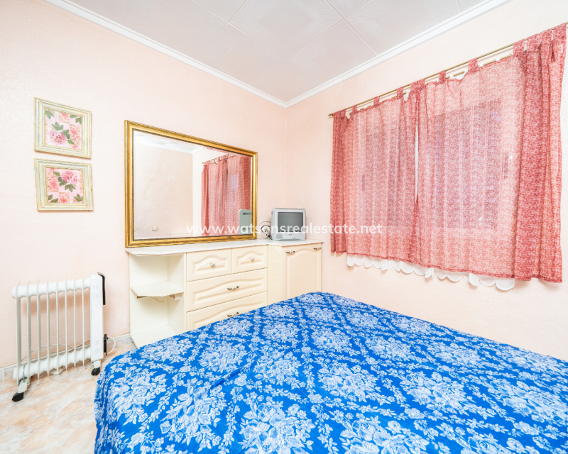 Revente - Vrijstaande Villa - Urb. La Marina