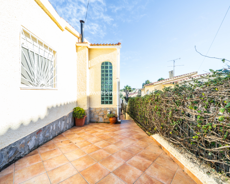 Revente - Vrijstaande Villa - Urb. La Marina