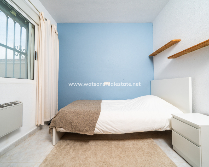 Revente - Vrijstaande Villa - Urb. La Marina