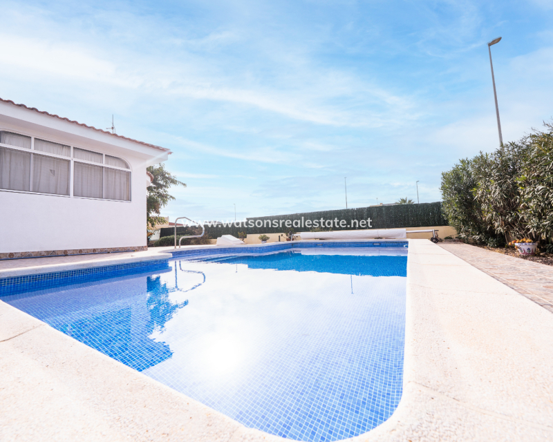 Revente - Vrijstaande Villa - Urb. La Marina