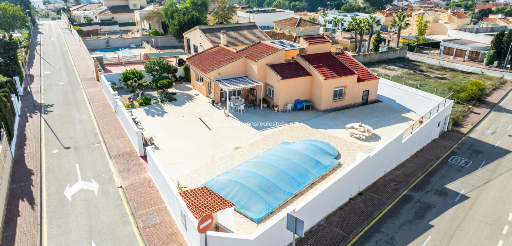 Revente - Vrijstaande Villa - Urb. La Marina