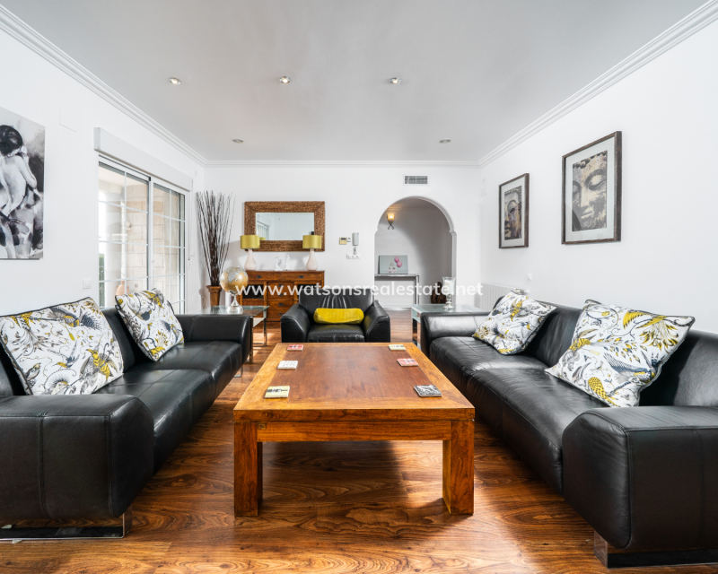 Revente - Vrijstaande Villa - Urb. La Marina