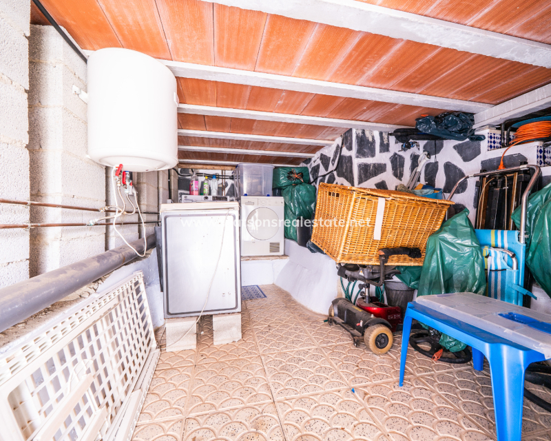 Revente - Vrijstaande Villa - Urb. La Marina