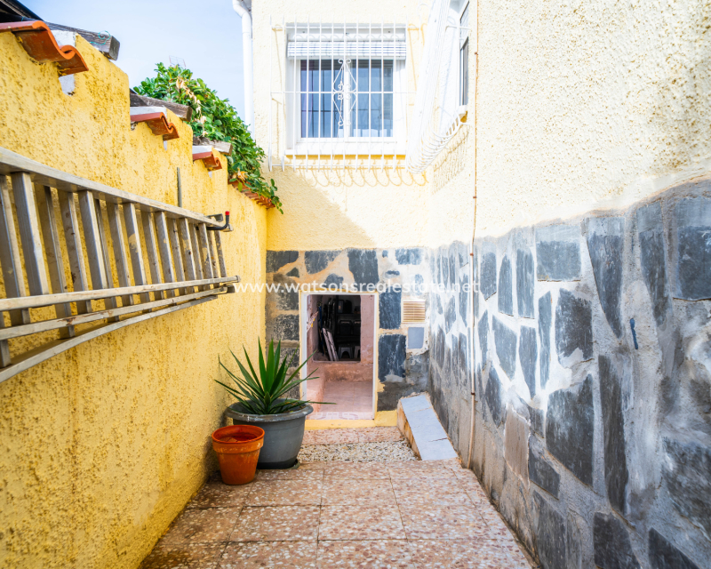 Revente - Vrijstaande Villa - Urb. La Marina