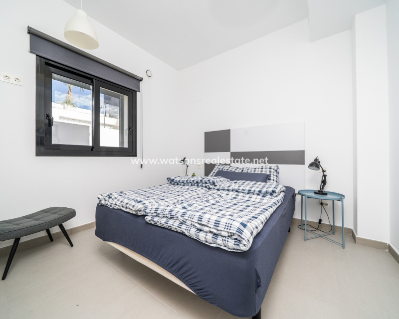 Revente - Vrijstaande Villa - Urb. La Marina