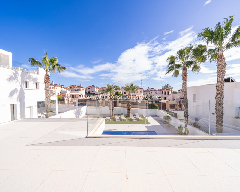 Revente - Vrijstaande Villa - Urb. La Marina